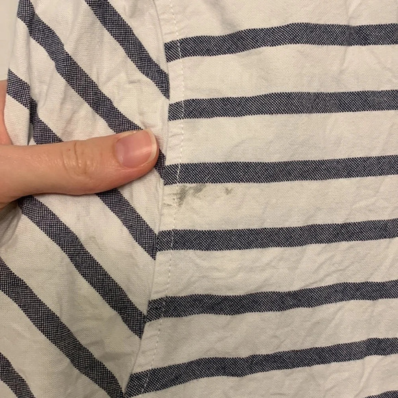 Men’s H&M Divided short sleeve button down. White and navy, size L *See note - Picture 6 of 6